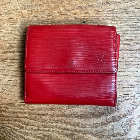 Louis Vuitton Red double snap Epi leather compact wallet Authentic EUC LV Epi - Picture 1 of 15